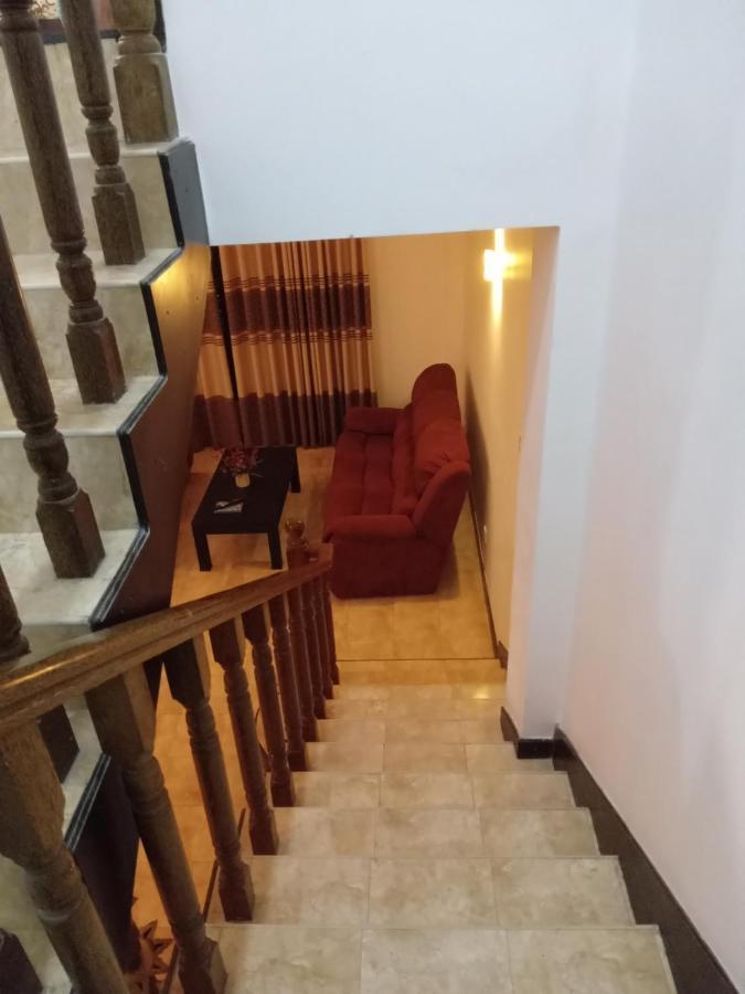 Sky Bloom Bed and Breakfast Homagama Esterno foto