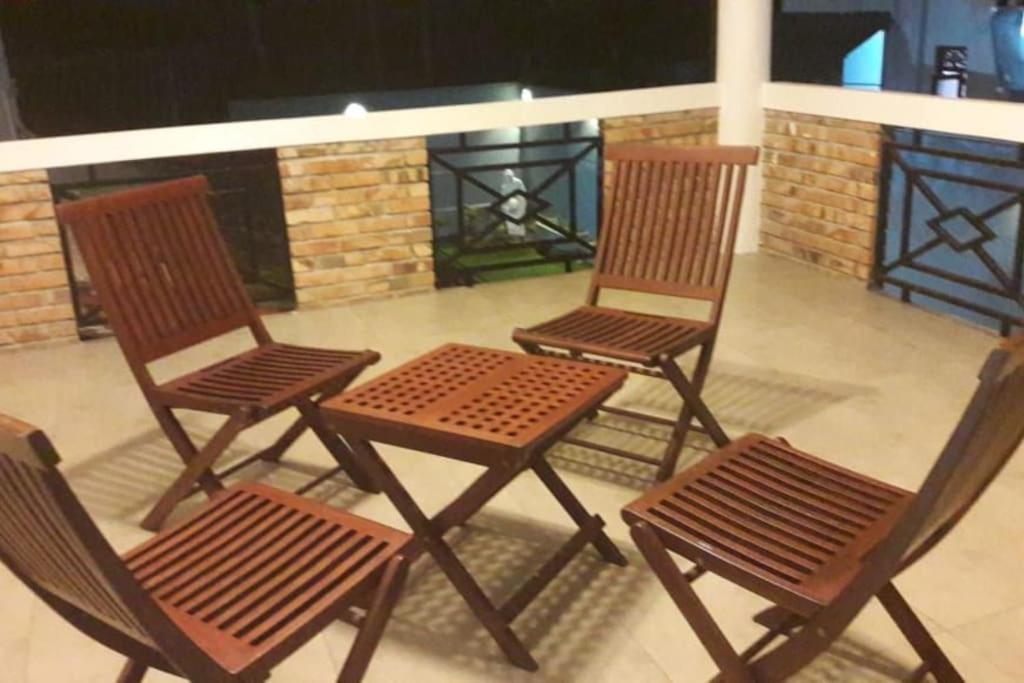 Sky Bloom Bed and Breakfast Homagama Esterno foto